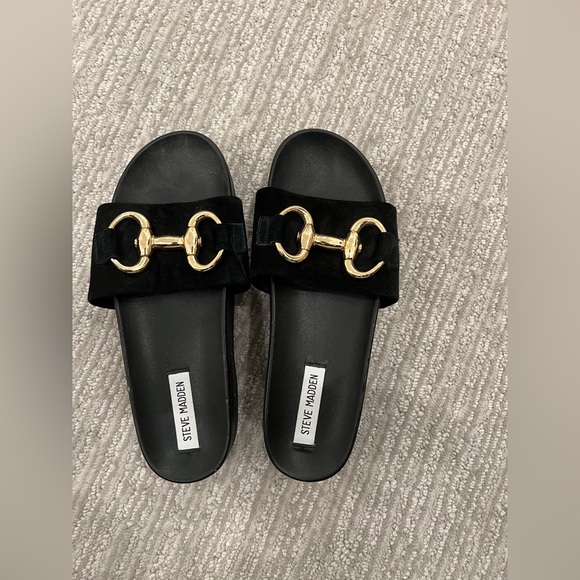Steve Madden Slides - Picture 1 of 3